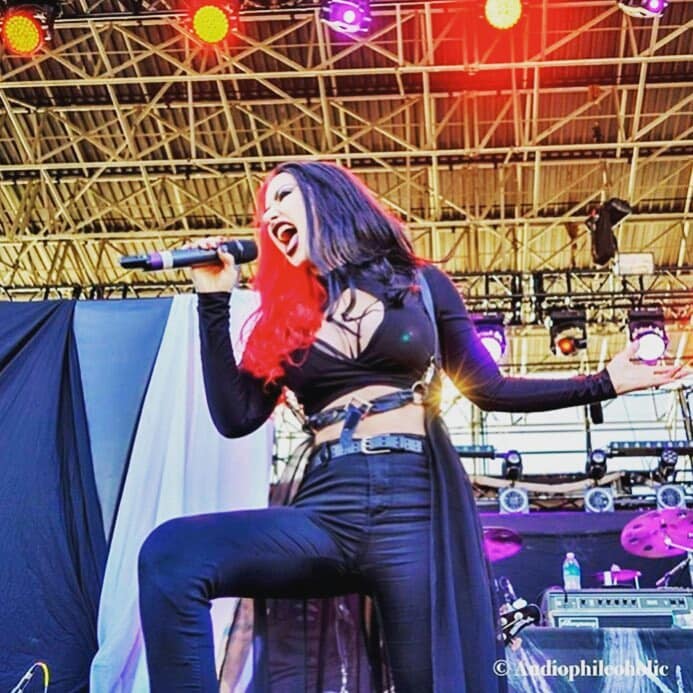 Ash Costello Argentina